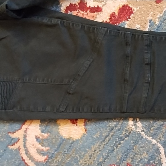AEO Black Skinny Moto Style Ankle Jeggings W/ Ankle Zippers, Size 14 - Picture 4 of 13